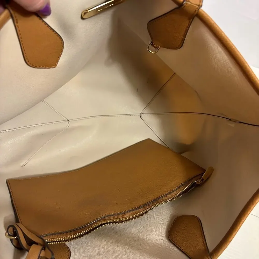 Michael Kors Tote Bag With Zip Clutch Saige Reversible Medium Shoulder Bag - Picture 6 of 9